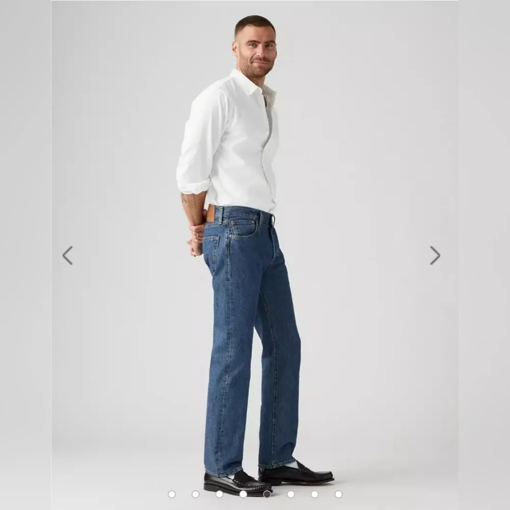 Levis 501 Original Fit Medium Wash Straight Leg Men's Jeans